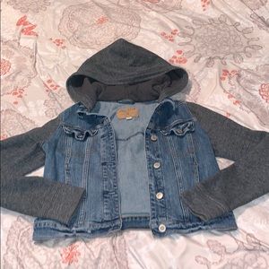 Hollister Co size small jean jacket with hood